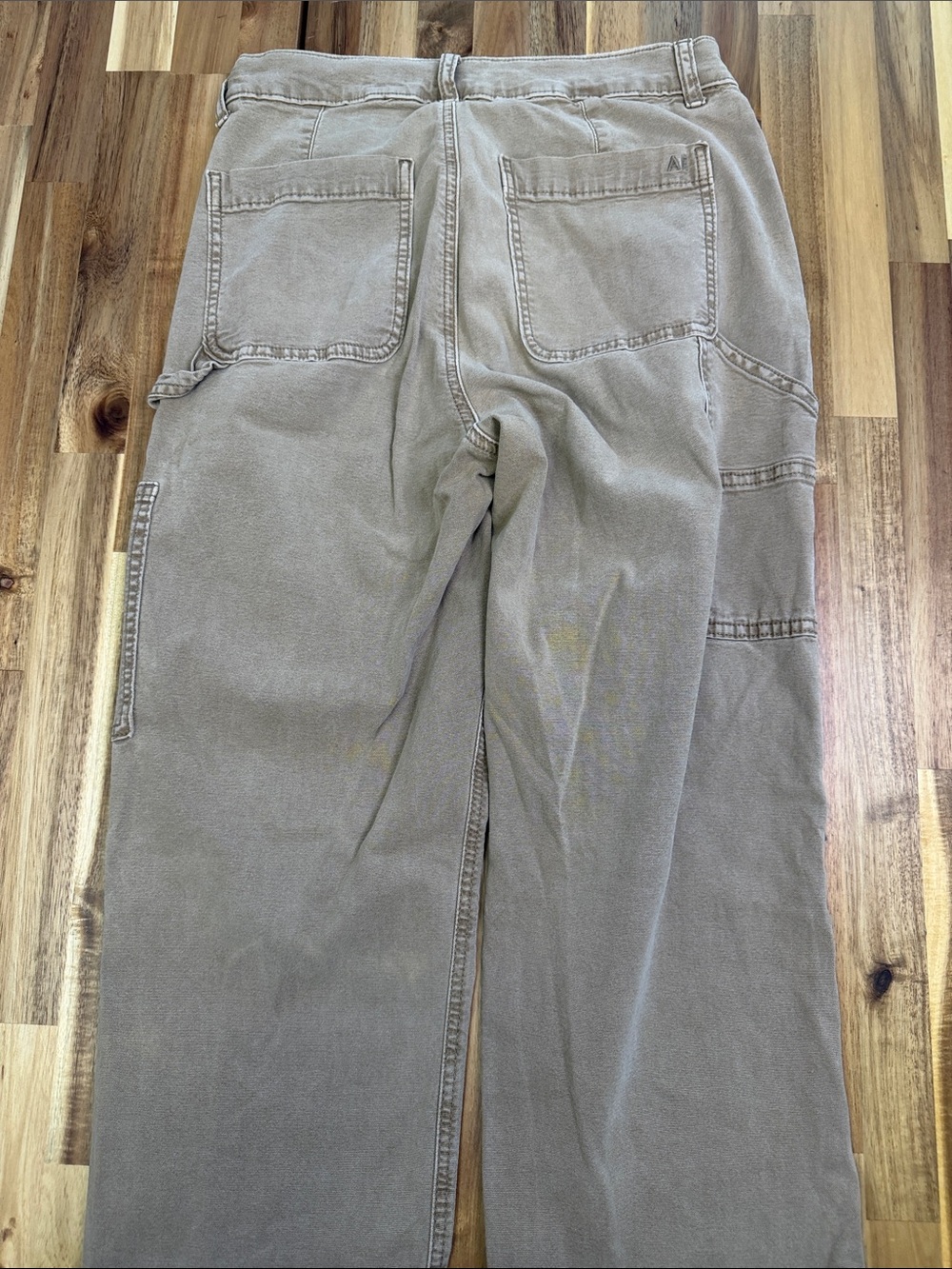 American Eagle High Rise Straight Khaki Cargo Pants - Picture 6 of 9